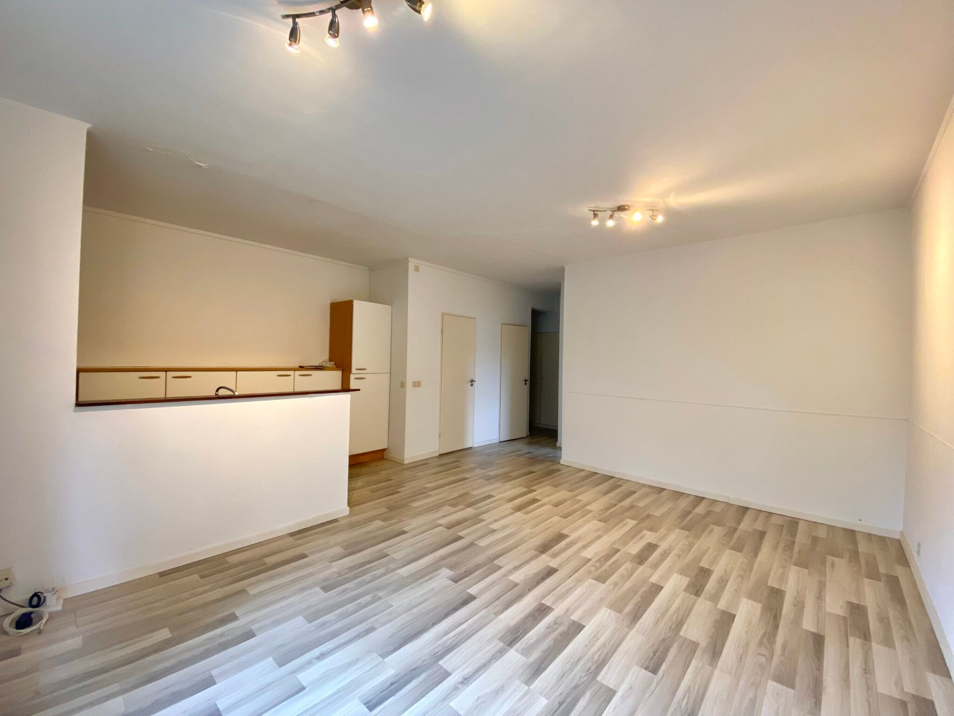 Appartement 1ch avec terrasse